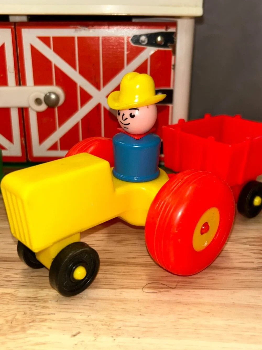 Vintage 1967 Fisher Price Little People Play Family Farm Toy Set - No Silo - Picture 9 of 11